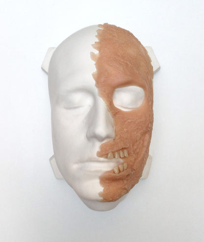 Realistic Two-Face Half Mask – Comic Villain Split-Face Cosplay & FX Prosthetic