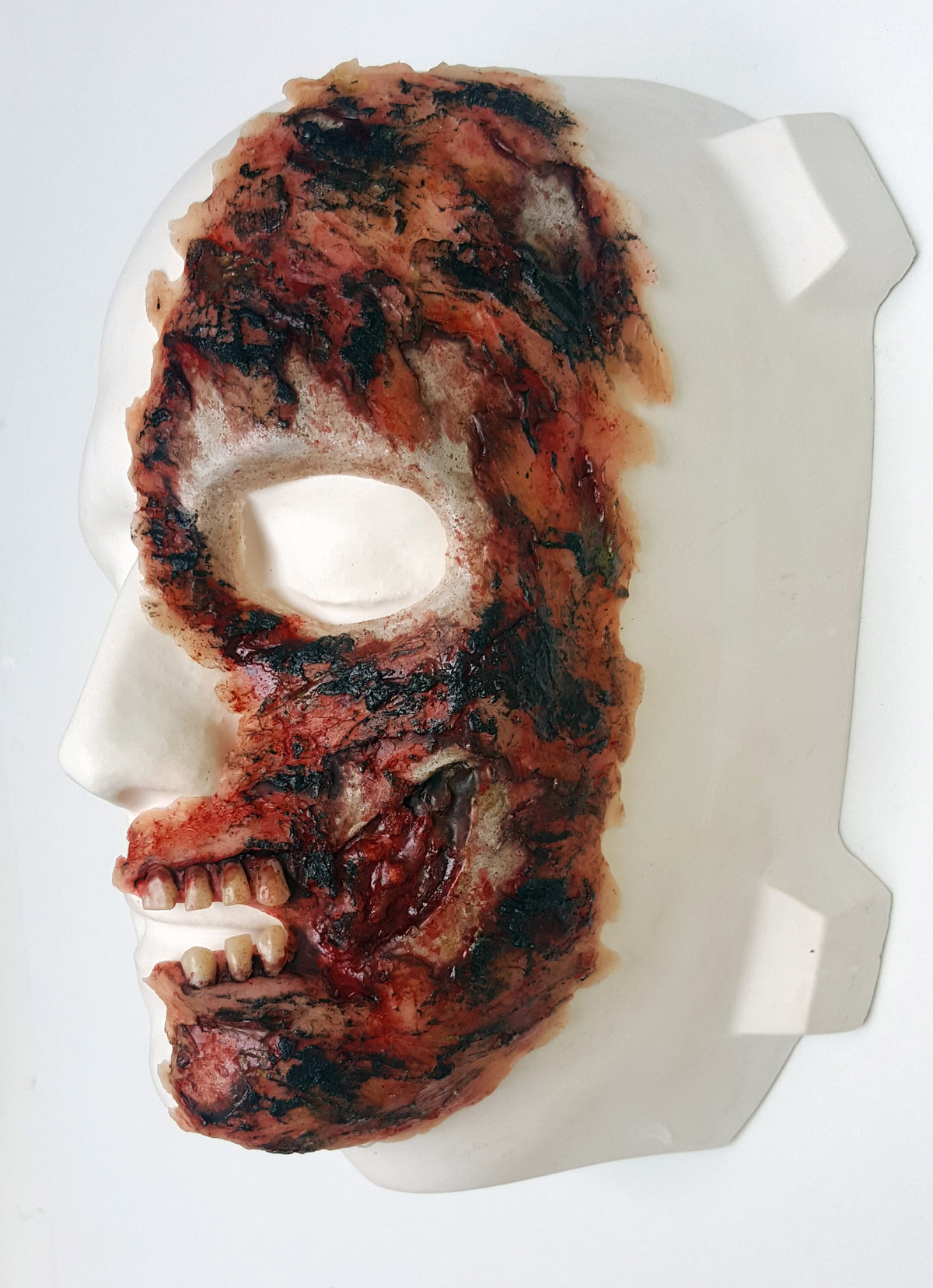 Realistic Two-Face Half Mask – Comic Villain Split-Face Cosplay & FX Prosthetic